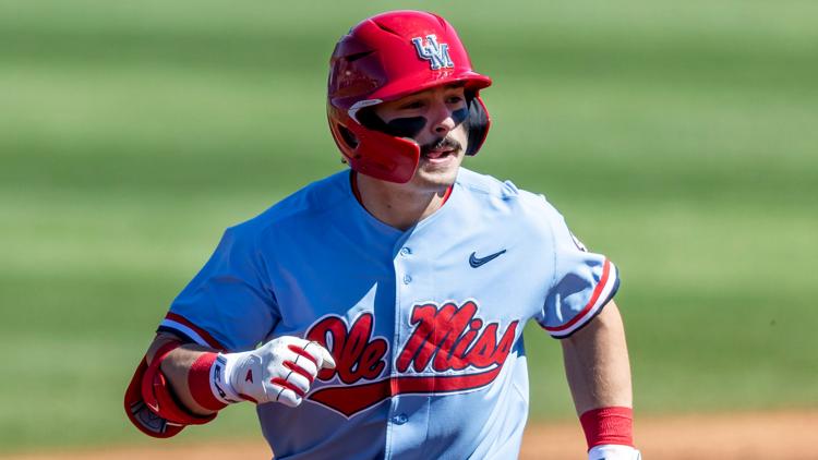 Tennessee lands Ole Miss third baseman transfer Andrew Fischer