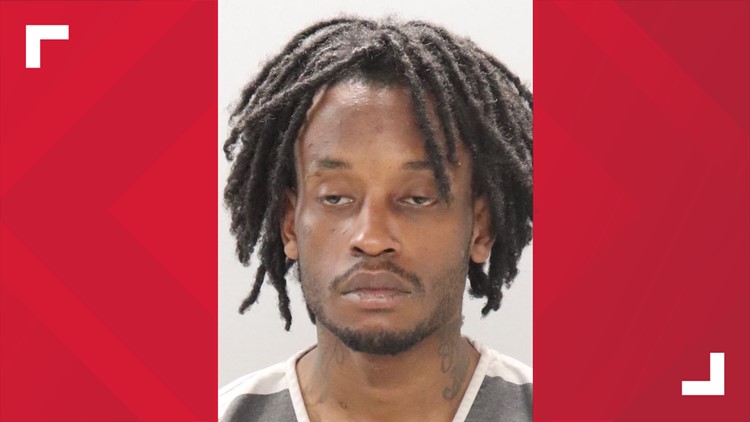 KPD: Man in custody after robbing home, stealing car, crashing into interstate ramp KPD: Man in custody after robbing home, stealing car, crashing into interstate ramp