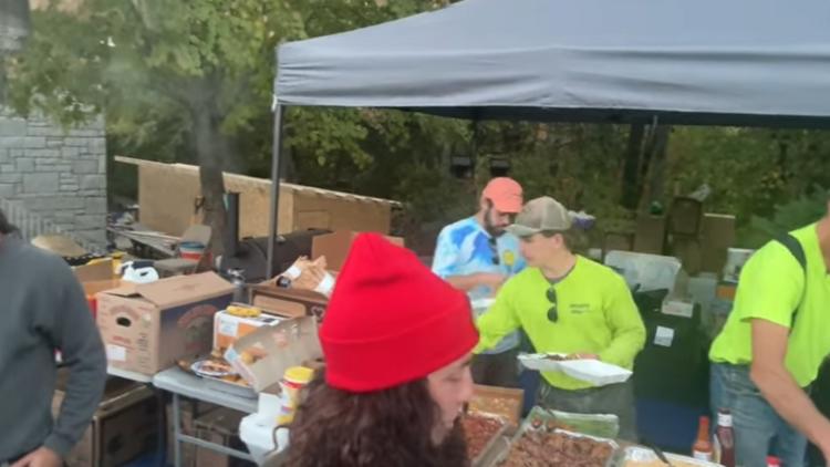 Knoxville restauranteur delivers 500 hot meals to NC area devasted by Hurricane Helene