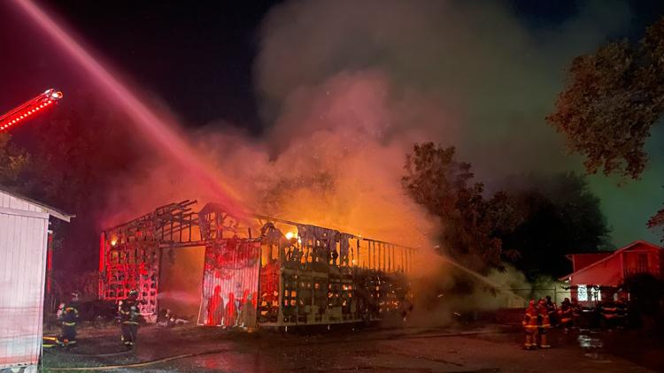 KFD: Woman charged with reckless burning after fire destroys South Knoxville building