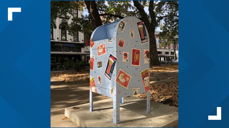 Time is running out to send letters to Santa through special Market Square mailbox Time is running out to send letters to Santa through special Market Square mailbox