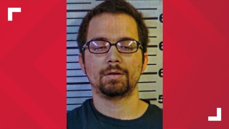 Sheriff: Maryville man arrested outside Cumberland Co. High School had backpack of weapons