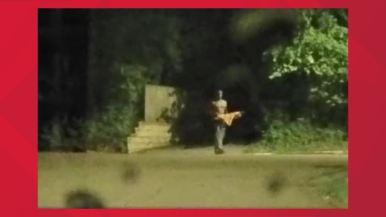 KPD: Officers investigate string of car robberies KPD: Officers investigate string of car robberies