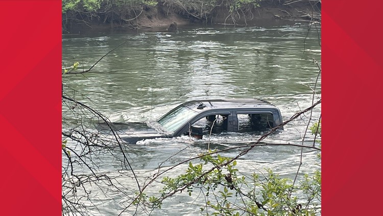 KFD: Car with no occupants found in Holston River KFD: Car with no occupants found in Holston River