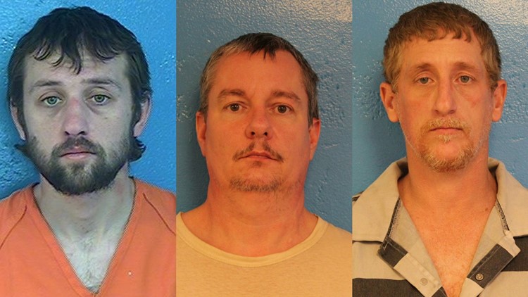 Officers searching for 3 inmates who escaped from Sullivan County Jail