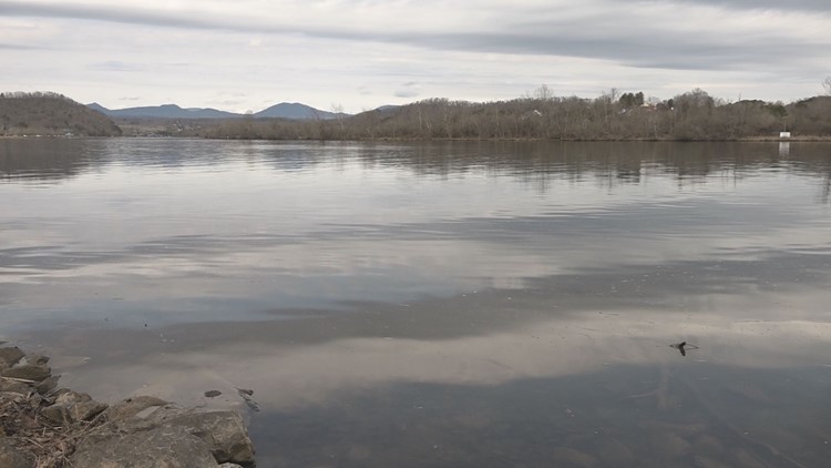 ORPD: Body found in Melton Lake near restaurant Saturday morning