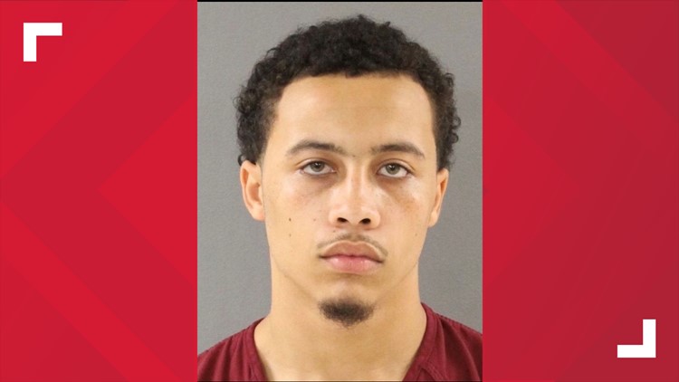 Knoxville man indicted, accused of trying to kill KPD officer last summer Knoxville man indicted, accused of trying to kill KPD officer last summer
