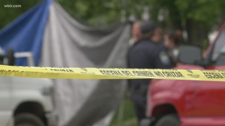 VERIFY: Knoxville has had more deadly shootings per capita than Chicago this year