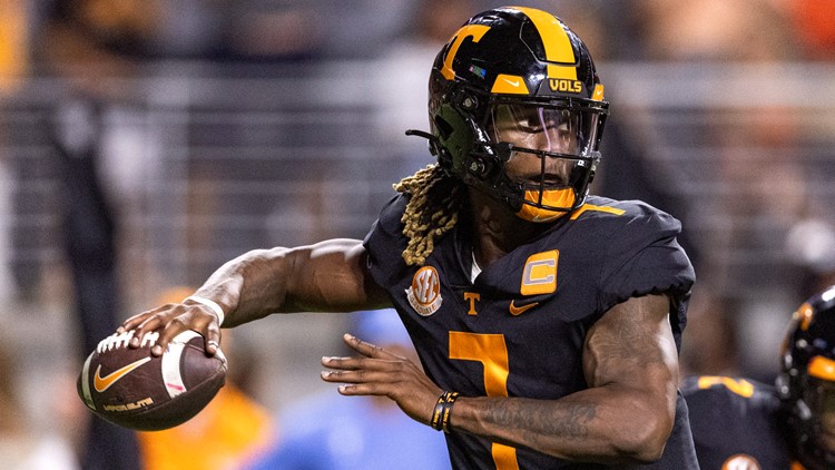 Tennessee football drops one spot to No. 22 in AP Top 25