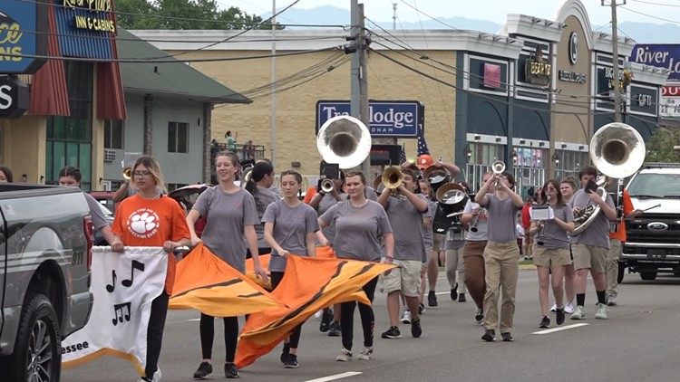 Groups march through Pigeon Forge as part of Music in the Mountains Spring Parade