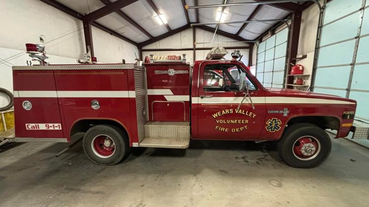 Wears Valley FD auctions off one of their old fire trucks Wears Valley FD auctions off one of their old fire trucks