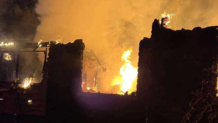 House fire in Jefferson City closes portion of Highway 92