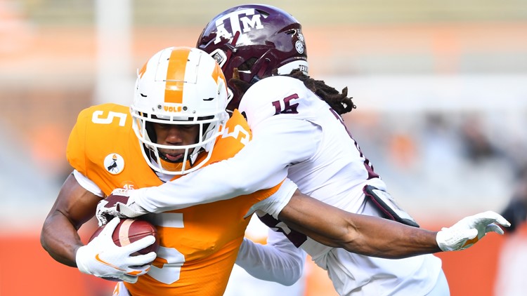 Tennessee falls to No. 5 Texas A&M, ending the regular season