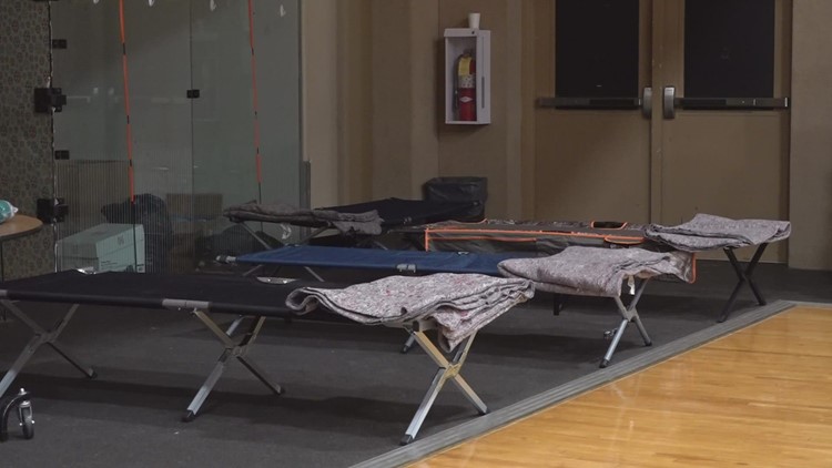 Shelter in Blount County opens earlier than usual, helping people escape the cold