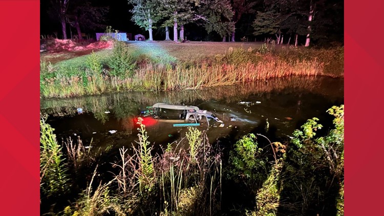 Morgan County deputy saves woman from submerged car