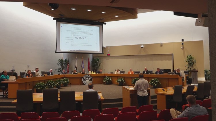 Knox Co. Commission tables vague proposal that would have restricted funds following holiday drag performance at TN Theatre