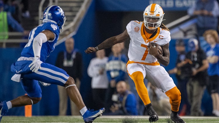 No. 21 Tennessee beats Kentucky in a 33-27 victory