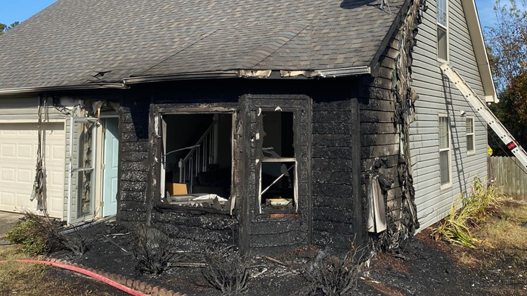 Rural Metro responds to fire in West Knox County that seriously damaged home, no injuries reported
