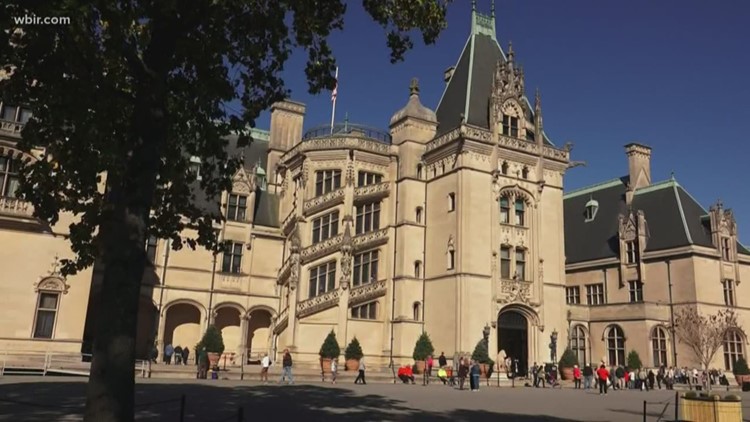 NYC firefighter killed by tree limb at Biltmore Estate