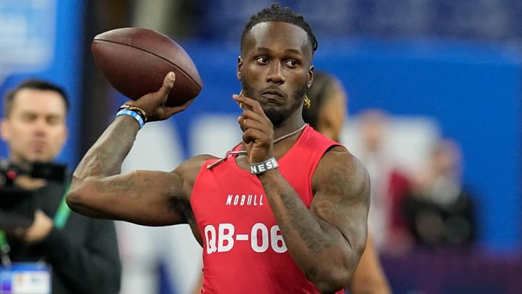 VFL Joe Milton scores touchdown in debut NFL game