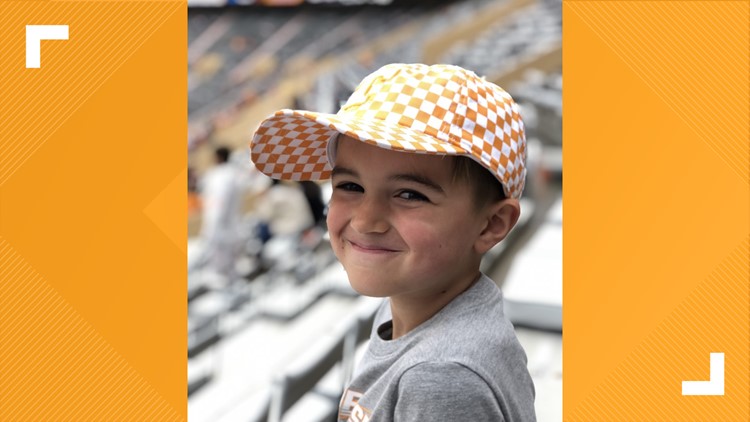Young Tennessee fan surprised with Music City Bowl ticket for Christmas from his family