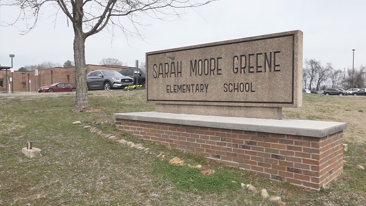 District will review how it reported shooting outside East Knoxville elementary school