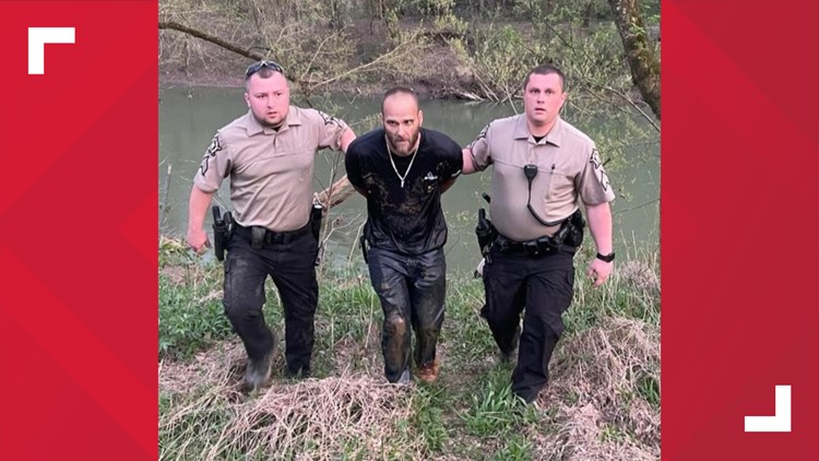 Kentucky man arrested on multiple charges after running from police on ATV