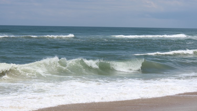 Rip Currents: How to stay safe this spring break