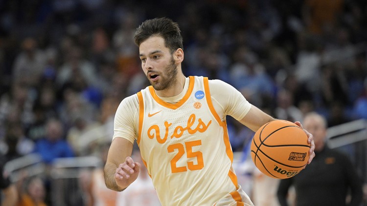 Santiago Vescovi signs with Spain-based BAXI Manresa