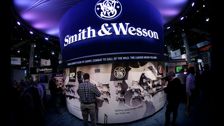 Gun maker Smith & Wesson to move its headquarters to Maryville