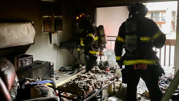 KFD: Unit badly damaged after unattended candle sparks fire at Cedar Ridge Apartments