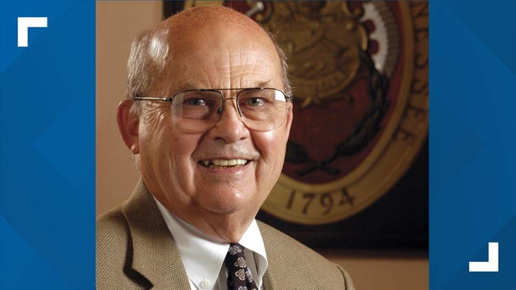 Former UT President Joe Johnson dies at 90