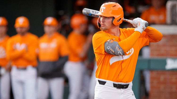 Tennessee baseball once again unanimous No. 1 team in the country