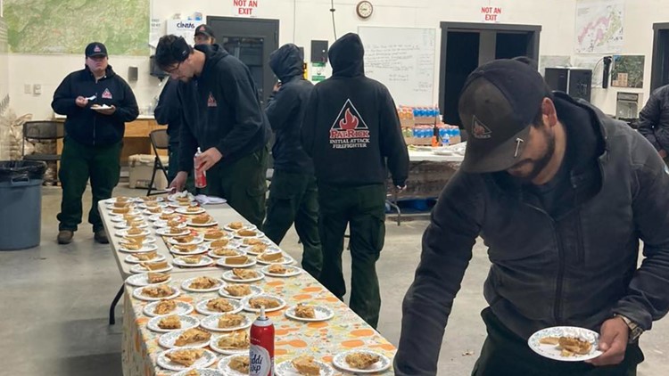 Black Bear Fire crews enjoy some Thanksgiving sweets as fire activity stalls, closure area shrinks in North Carolina