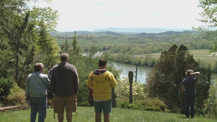 Inside an oasis: A look at a Dogwood Arts feature garden