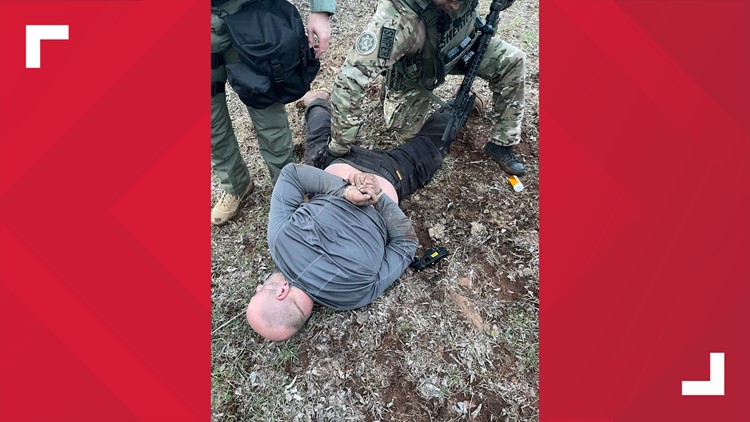 JCSO: Suspect charged, arrested following manhunt in Jefferson Co.