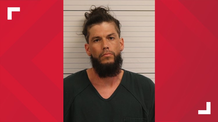 CCSO: Man arrested after police chase reaches over 100 mph through Anderson and Knox counties