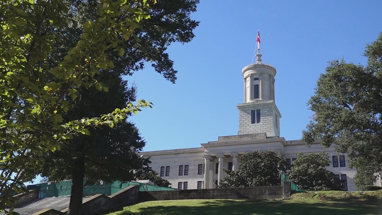 TN bill moves forward that would give charter schools first dibs on unused public school buildings