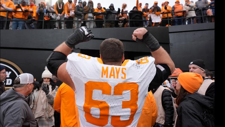 It was really emotional .. Cooper Mays reflects on Tennessee career coming to and end