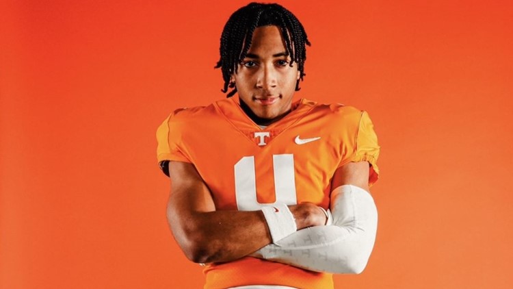 Tennessee Football lands 2025 three-star wide receiver Joakim Dodson