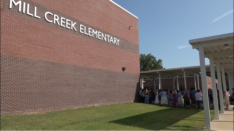 Mill Creek Elementary gives tour ahead of new school year, welcomes new classes after partial opening in 2023