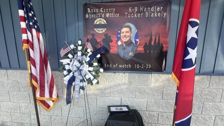 Citizens encouraged to pay respect to fallen Knox County deputy by visiting his cruiser in downtown Knoxville