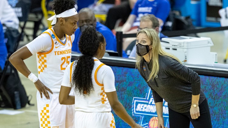 NCAA PREVIEW: Michigan vs. Tennessee NCAA PREVIEW: Michigan vs. Tennessee