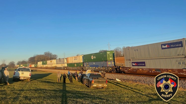 Crews responding after fatal crash involving a train in Loudon County near Sweetwater Valley Farm