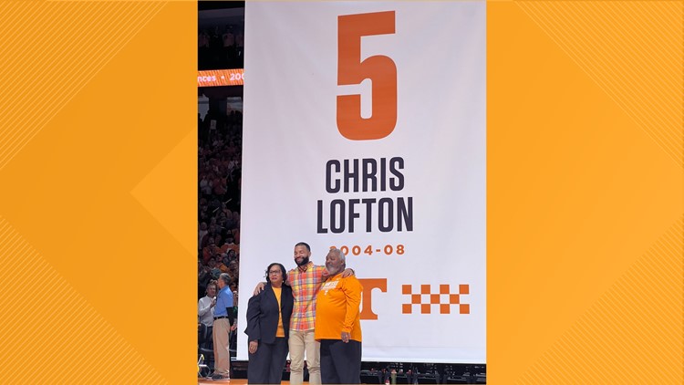 VFL Chris Lofton has his jersey retired at Tennessee