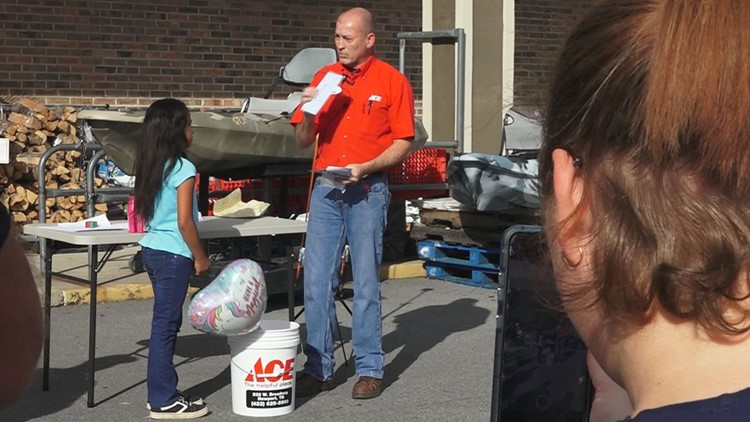 Newport business honors third grader for character shown in thank you note