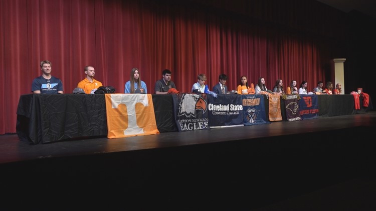 Knoxville-area standouts make college decisions official on National Signing Day