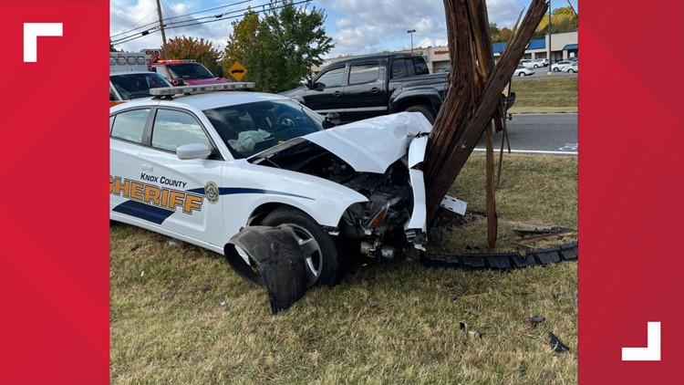 KCSO deputy not severely injured after crashing into utility pole on Tazewell Pike