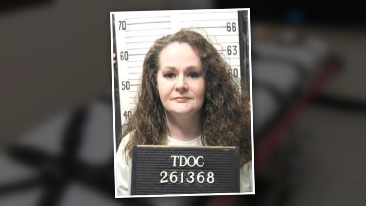 Christa Pike was on ventilator and unconscious after failed Tennessee execution attempt, attorneys say