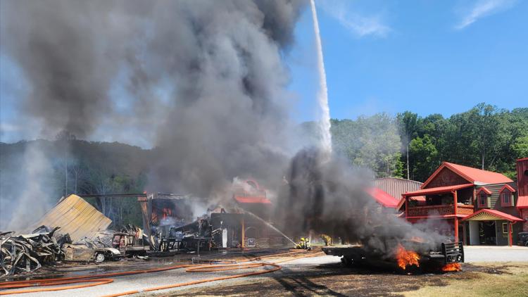 RMF: No injuries reported after structure fire shuts down Pedigo Road in Powell